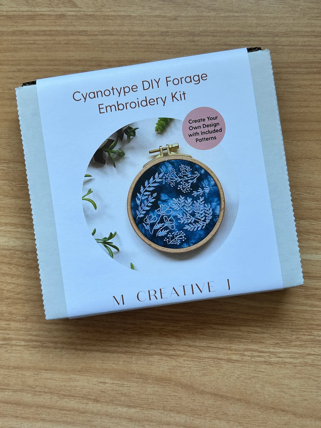 Cyanotype DIY Forage - Botanical Embroidery Kit for Beginners