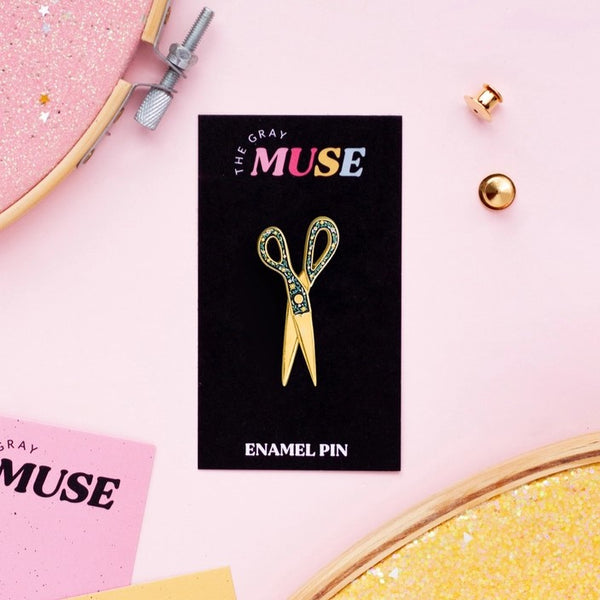 Scissors Interactive Gold Enamel Pin