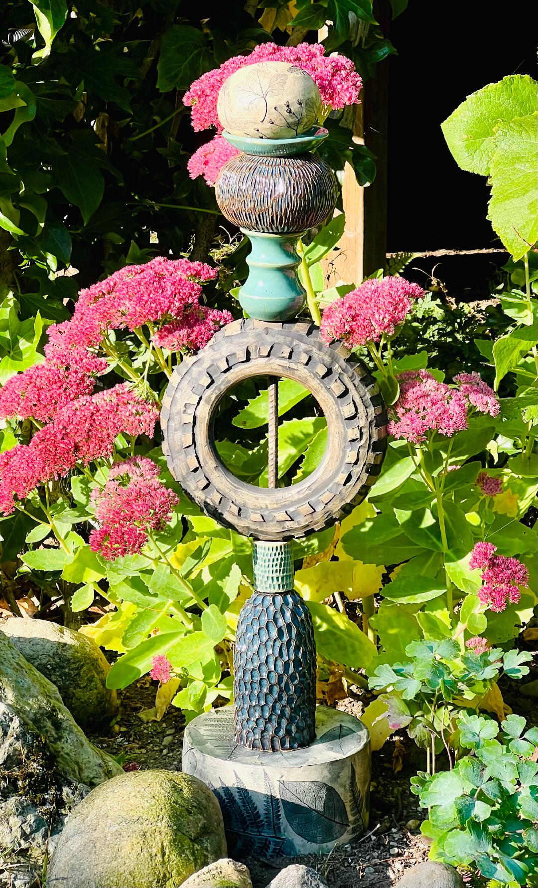 Ceramic Garden Tower June 6/7, 13th/14th and 27th/28th 10-1pm (6 sessions)