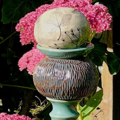 Ceramic Garden Tower June 6/7, 13th/14th and 27th/28th 10-1pm (6 sessions)