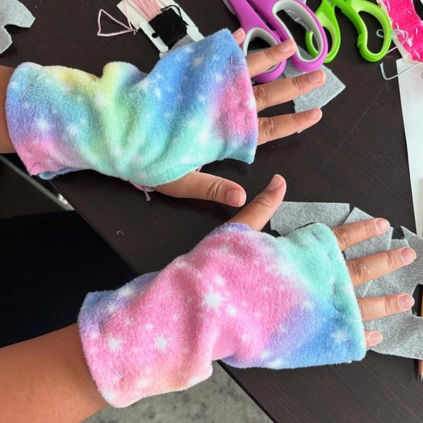 Hand Sewing Camp (K–5th Grade) July 13–17, 10-12pm