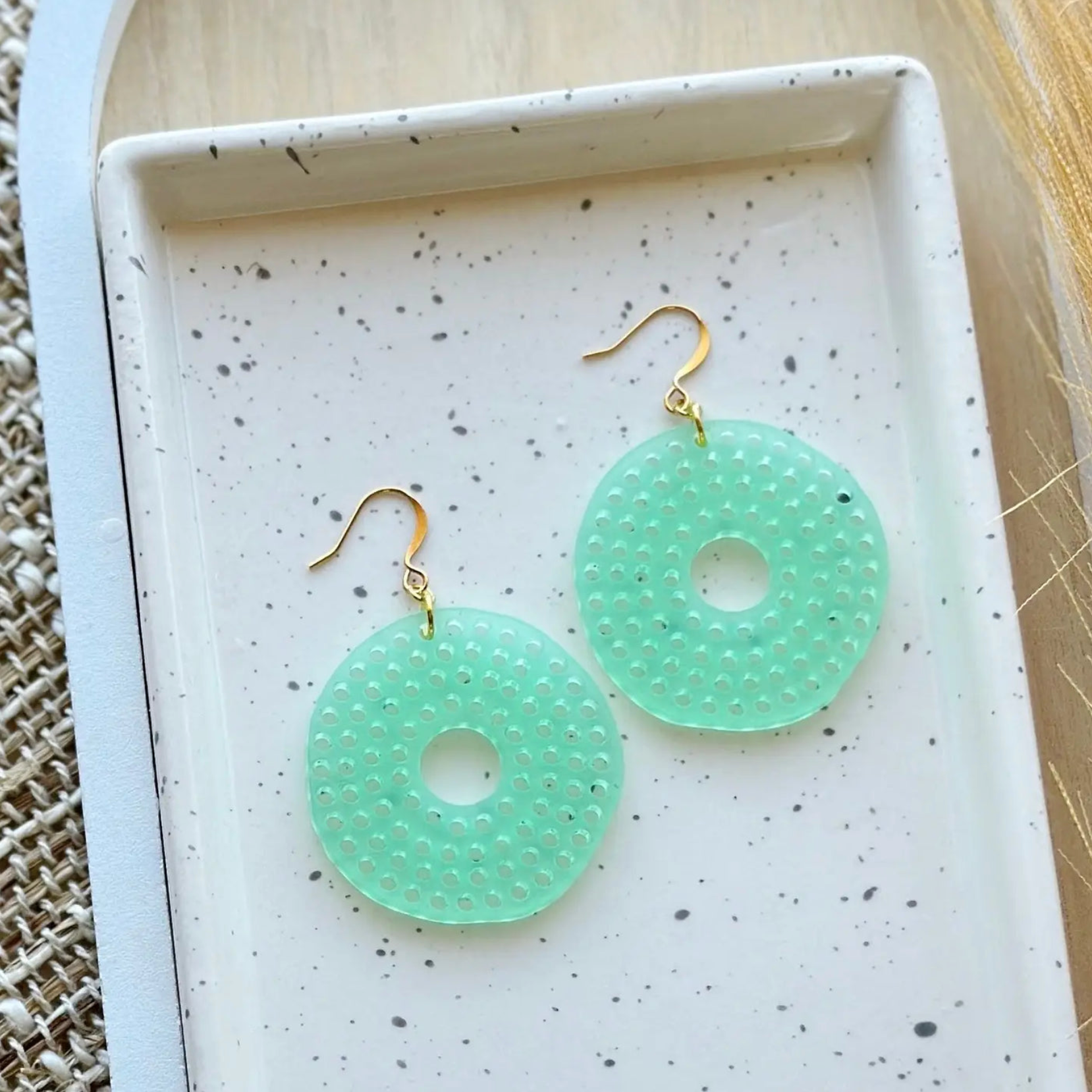 Wicket Goods Lumi | Sea Glass