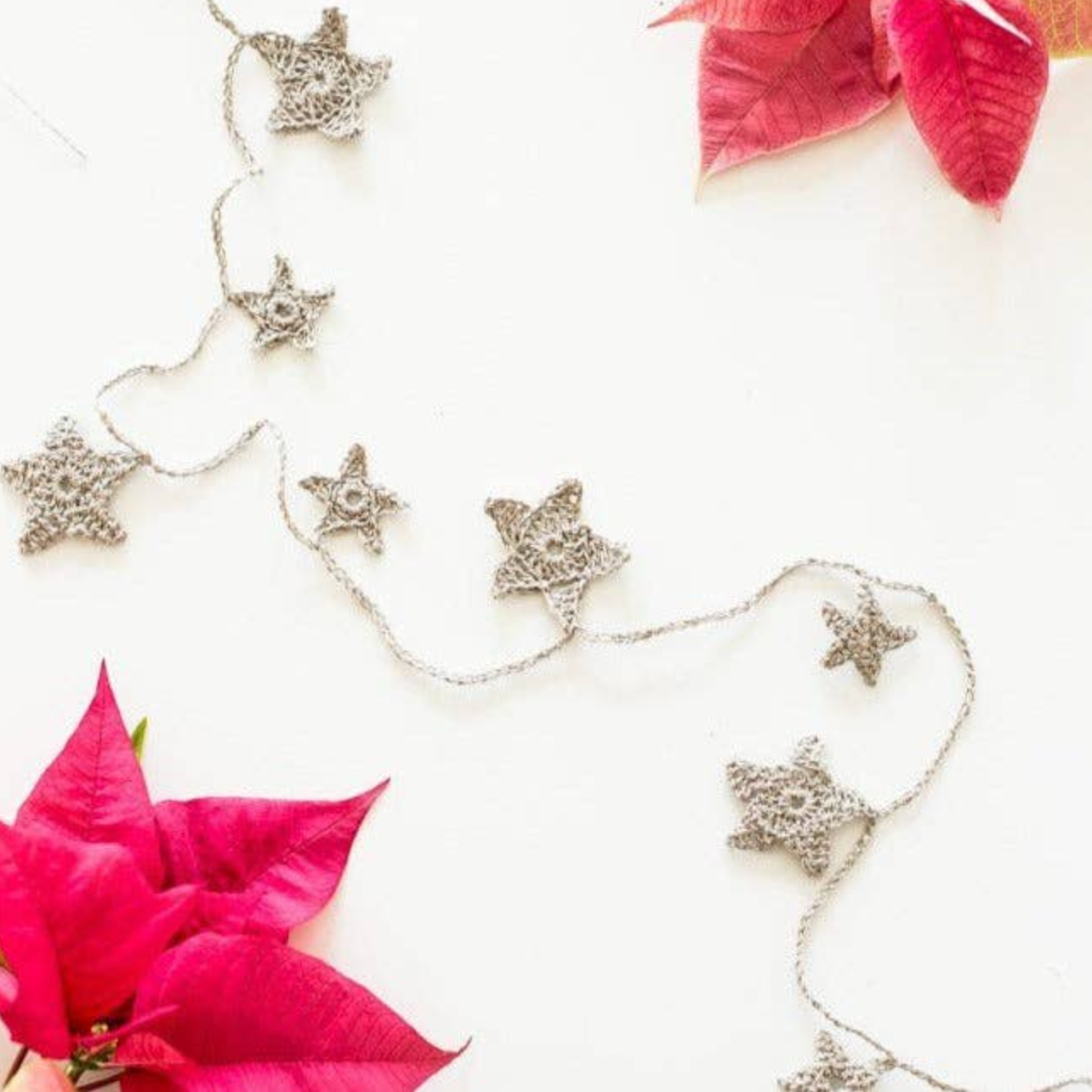 Tiny Crochet Star Garland Kit - Onyx