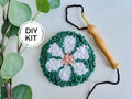 White Daisy Beginner Punch Needle Mug Rug Kit