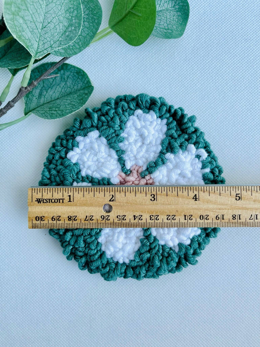 White Daisy Beginner Punch Needle Mug Rug Kit
